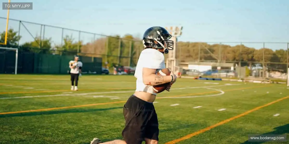 周边潮品，让热爱触手可及！🎯💥